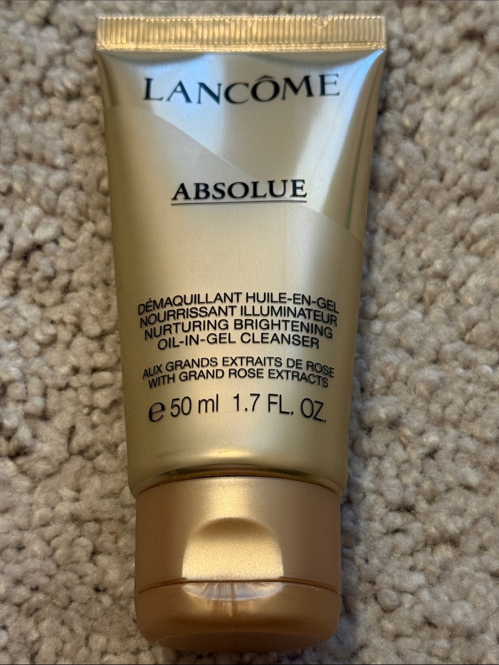 Absolue Nurturing Brightening Oil-in-Gel Cleanser